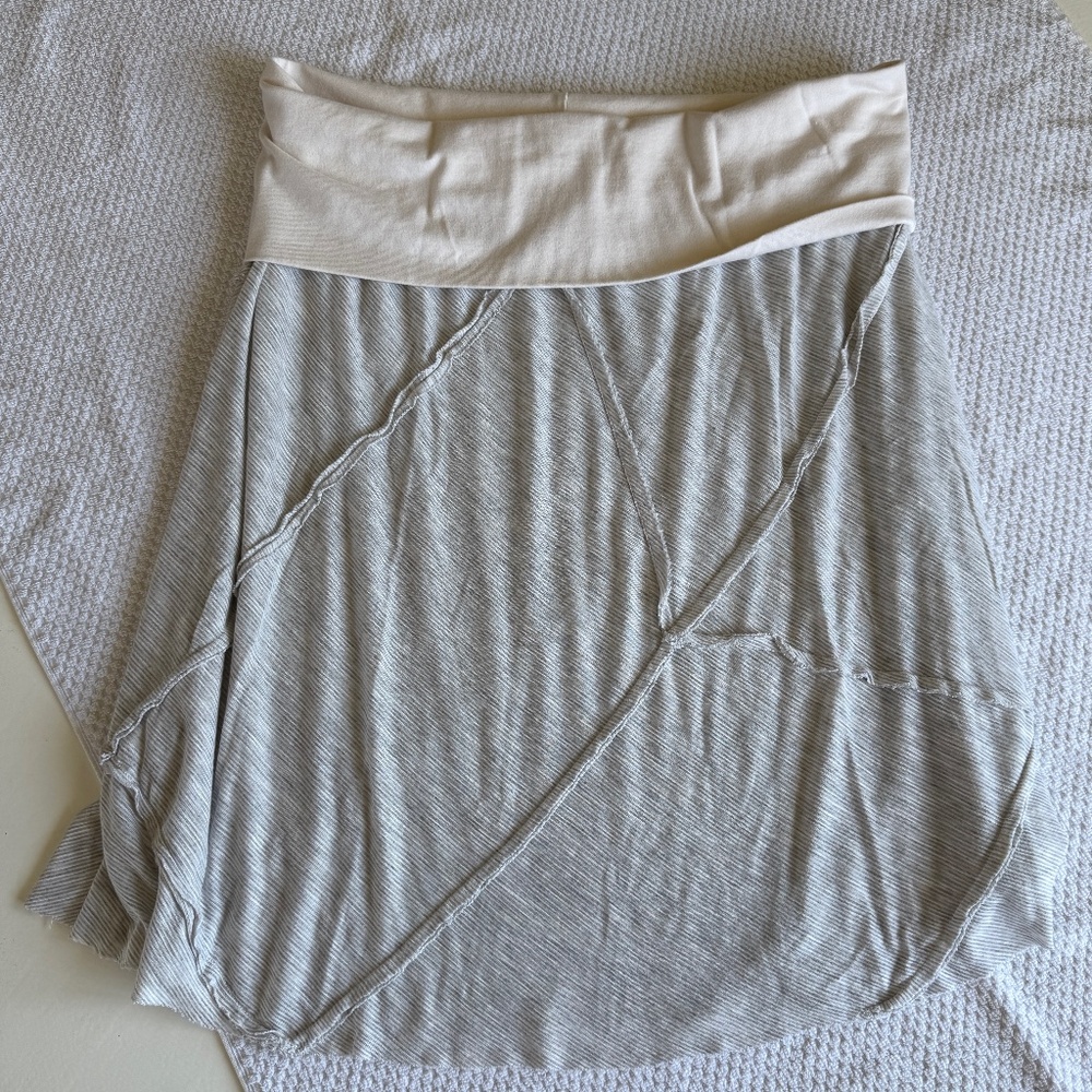 fresh laundry Modal Midi Skirt Size XL‎